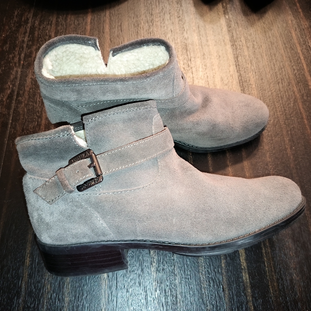 Ivanka Trump Grey Genuine Suede & Shearling Ankle Boots Size 8.5 M Women's